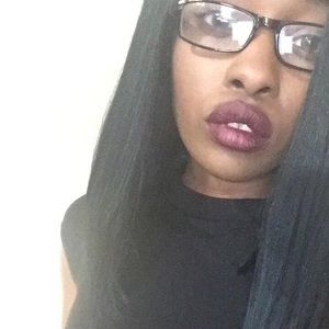 Meet your Posher, Johna